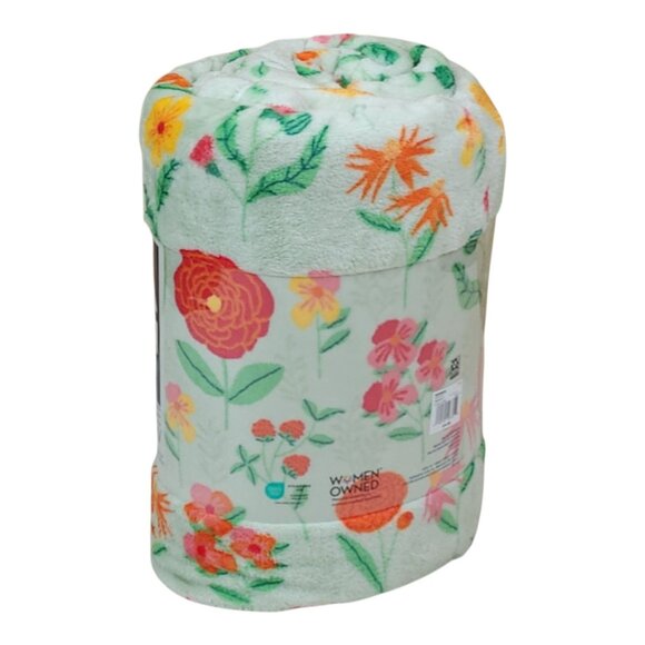The Big One Oversized Plush Throw Blanket 5'x6' Floral Spring FLowers - Picture 2 of 10
